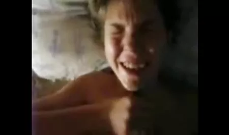 Amateur Blondine neue deutsche fickfilme oben ohne