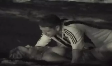 J15 neue private pornos Voyeur Teen 12 - Corina 18yo masturbiert