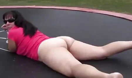 pt2 haarige Lesben neue deutsche pornodarstellerin lecken und spielen ihre haarigen Fotzen