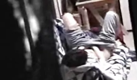 Courtney nimmt eine BBC neue ponos in ihr kleines Arschloch