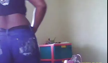 MILF liebt neu porno hd Champagner und Spritzen