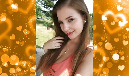 Heißes Mädchen neue swinger pornos strippt und schüttelt ihren Arsch AL84