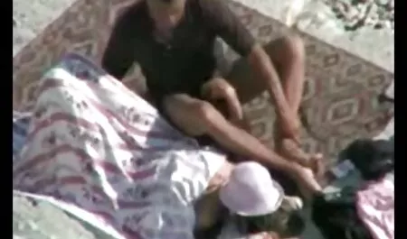 Die vollbusige pornos neue Ana Paula saugt und reitet diesen Schwanz