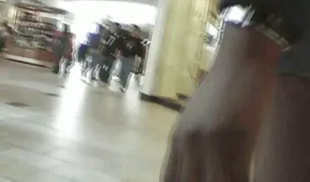 Verschleierte die neusten sexfilme arabische Beurette fickt heimlich den Big Western Cock