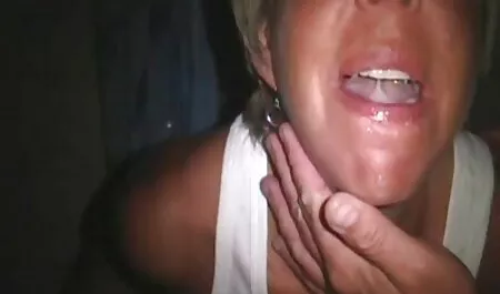 Lesben Dreier essen Muschi neueporno im Freien