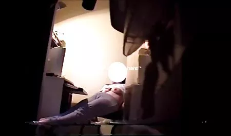 Nerd Latina saugt BBC trocken pornoneu