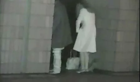 Candid Sexy Teen Beine Füße in College Library Faceshot neue pornovideos