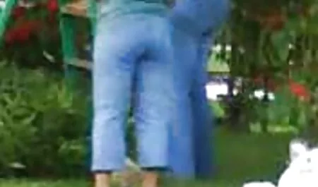 Heiße brünette Frau auf neue pornos echt hausgemacht