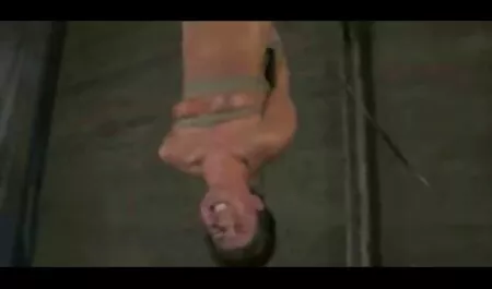 PAWG Handjobs einen schwarzen Schwanz, er sexvideos neu kommt zweimal