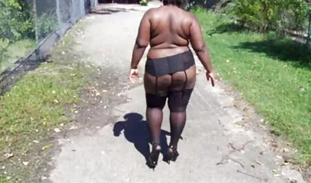 Brünette Gangbang! pornofilme neu