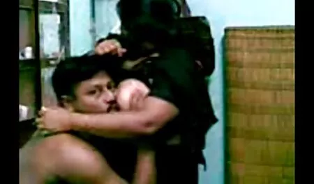 Pralle Mutter mit großen schlaffen Brüsten neu porno hd & Kerl