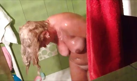 Öffentliche neue deutsche amateur pornos Dusche versteckte Kamera