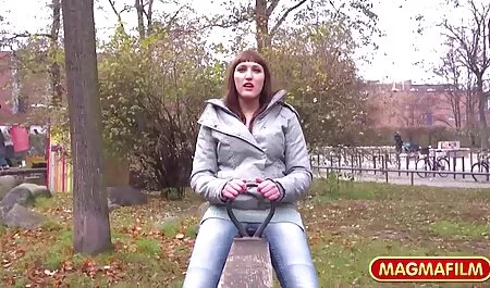 Zwei geile Mädchen teilen sich gemeinsam einen Schwanz aktuelle pornofilme