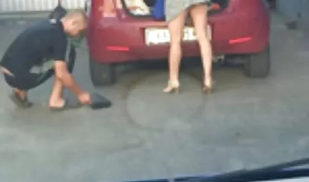 Unvorsichtige neue deutschsprachige pornos Magd von alten Mann imprägniert