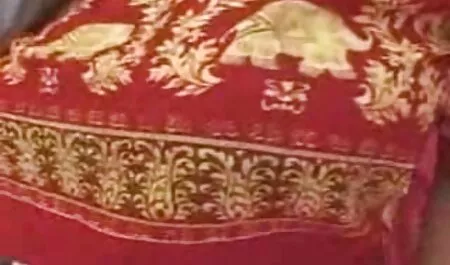 Blondine rapunzel neu verföhnt porn in Strümpfen im Freien gefickt