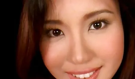 Punk-Freundinnen pornos neu spucken und lecken